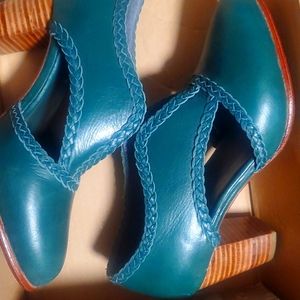 Elf Spirit Walker Booties Made by Hand Green Leather Shoes Size 9 Fit like 8/8.5